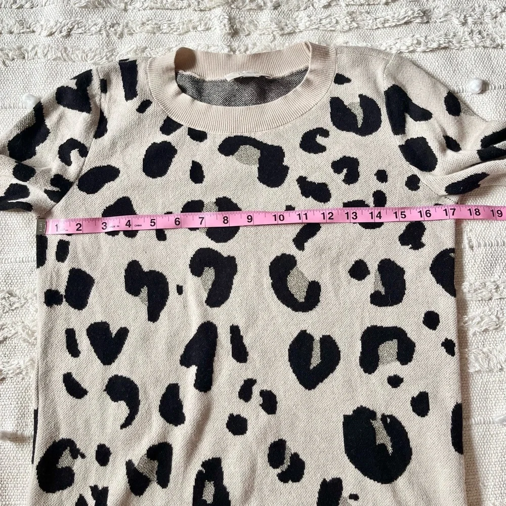 LOFT Leopard Jacquard Beige/Metallic Gold Sweater size xsmall - Picture 6 of 9